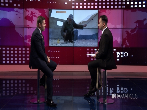 07 07 19.00 12 51 10.still006