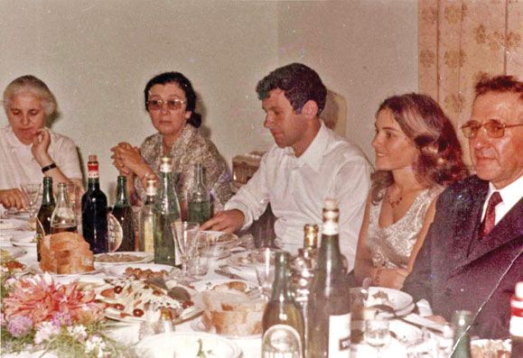 Mehmet Shehu Me Familjen