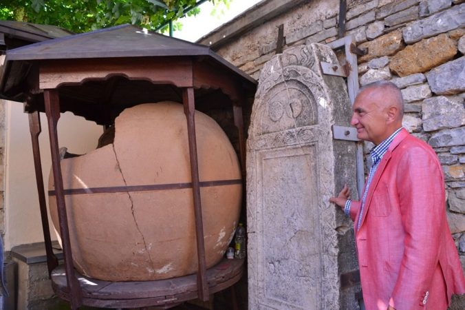 68715466 2433676523345273 149993254547357696 N