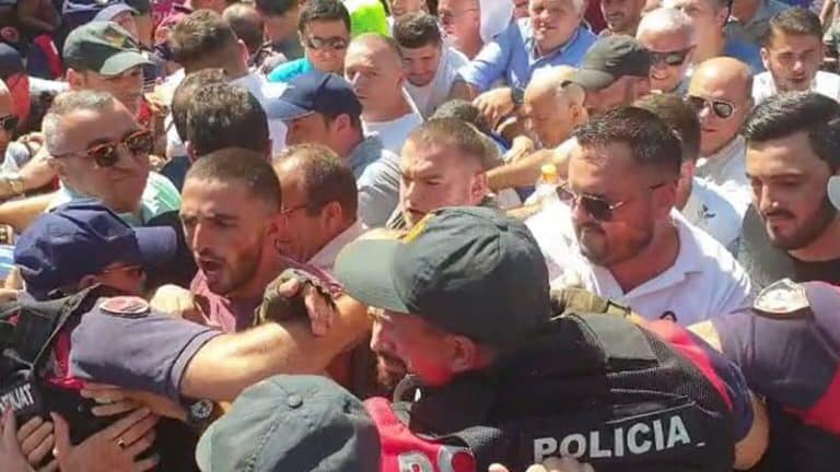 68951327 451187095478062 3253663388596699136 N