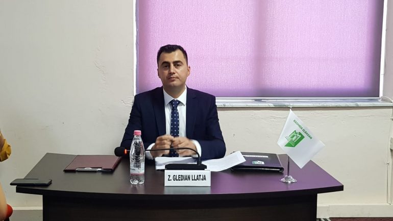 Llatja Elbasan Bashkia (1)