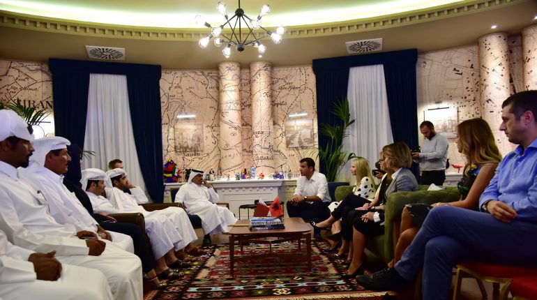 Veliaj Gjate Pritjes Se Delegacionit Te Qatarit (1)