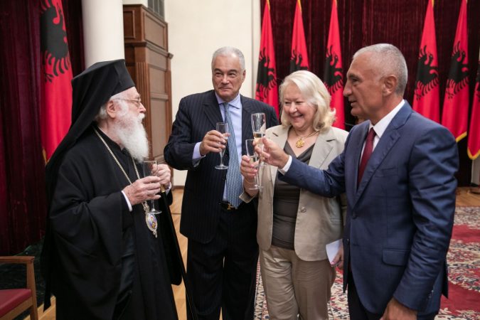 Da7942b1 92af 4d2e 909a E458fbaa860c