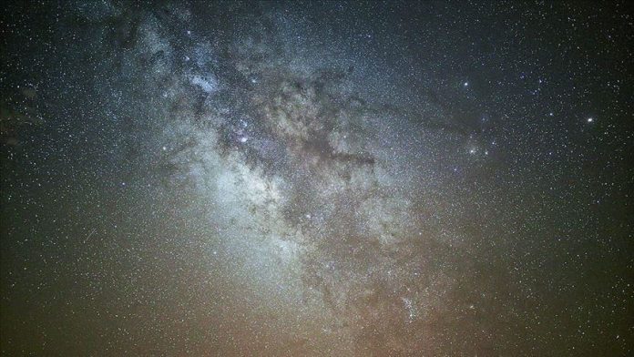 Thumbs B C 41e59095f904cdf33d9754f8d70521e9 696x392