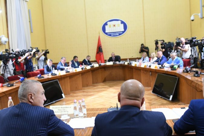 2c802358 Bde1 4b11 Bf62 D078b2b7dc38