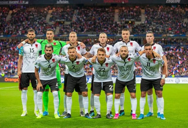 69714854 2308227905943092 1029481056438321152 N