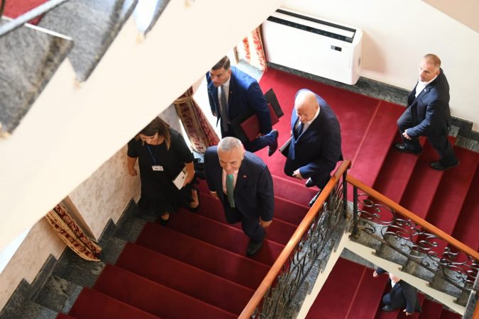 73f20379 8a76 47d5 89dd 1211d97412e3