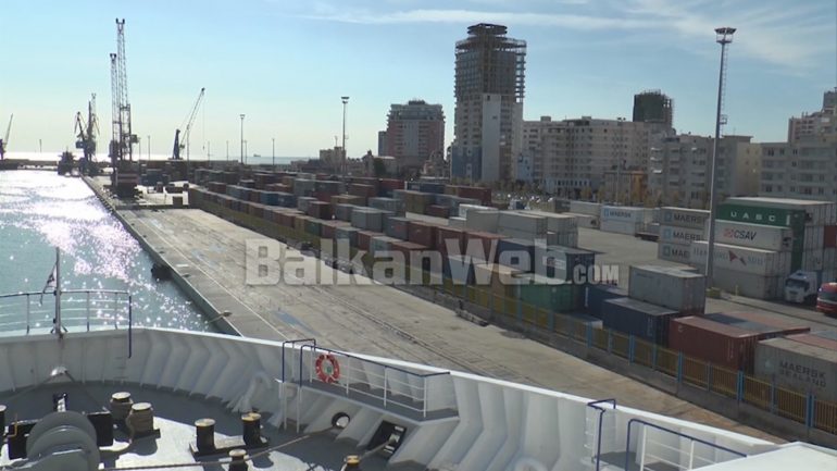 Droga Ne Portin E Durresit