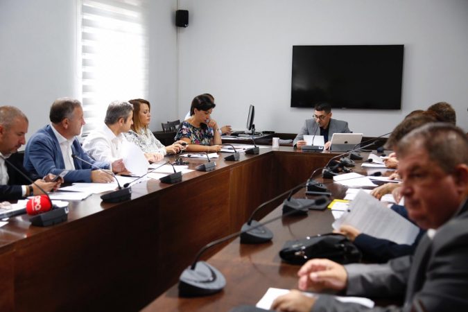 F8705022 A76e 4ecf 8fc7 E8f99177e693