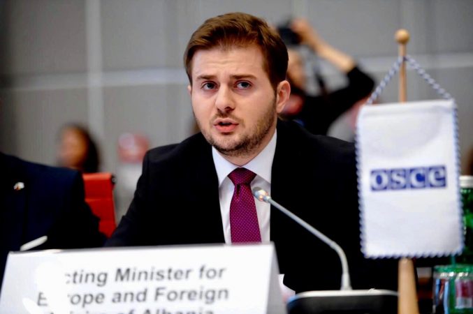 3abf4e56 95ba 4005 92a4 24fae7886982