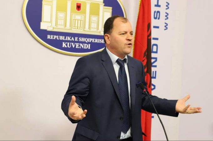 72561281 3115842308490240 3247318467770056704 N