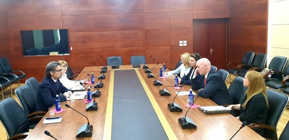 73139668 419757162017715 1029024746227892224 N