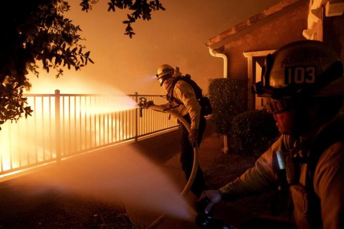 Maxi Incendio A Los Angeles, Decine Di Migliaia Evacuati