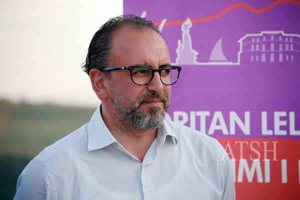 Dritan Leli Kandidat I Ashe Per Vloren Foto Harilla Koçi