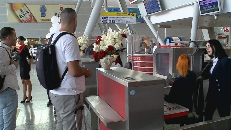 Bb Ikja Jashte Shtetit