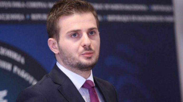 Cakaj 1024x457 1 780x439