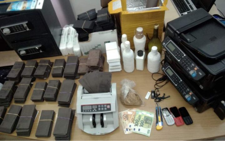 Forged Cash Thumb Large