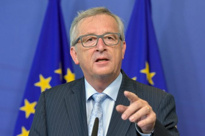 Jean Claude Juncker Dit Que La Ce S Emploie A Rouvrir Les Negociations Avec La Grece 696x463