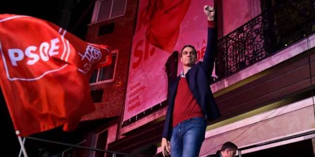 5dc9175cd8ad58130da079c3 696x348