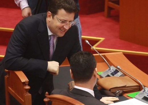 76912359 2726254510767768 5485435116945670144 N