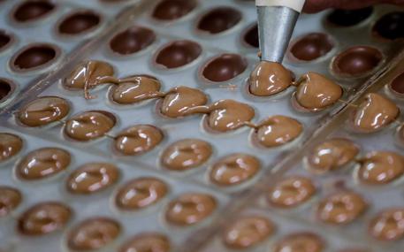 Manufacture Of Easter Chocolates To "duc De Praslin Belgium" By Filip Blondeel