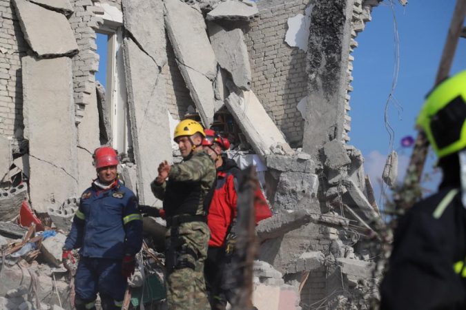 Shtepite E Shembura Termeti (11)