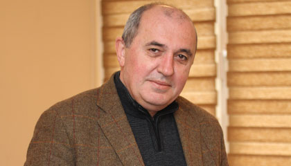 Besnik Mustafaj