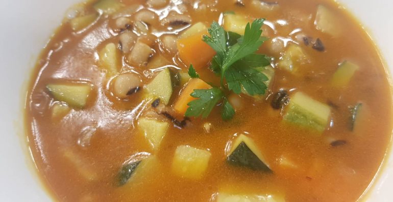 Supe Me Fasule Dhe Makarona