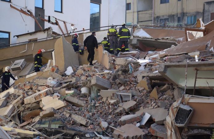 6 Kateshi Ne Durres Termeti