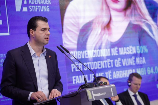 6dff4668 0b84 4fe0 8e76 46320846a40e