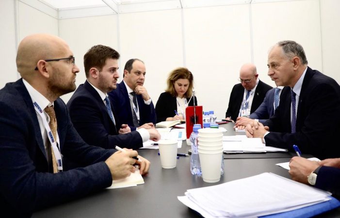 7cd418a5 Fea5 4a56 A3e6 A6b8da38132b