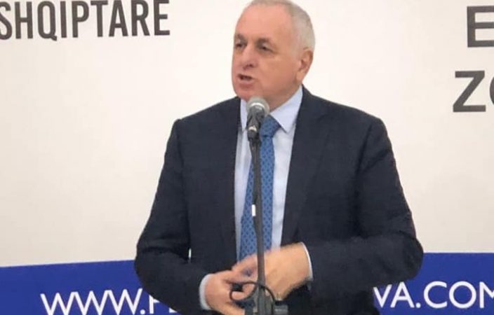 80542921 2555489568021359 4898637684030832640 N