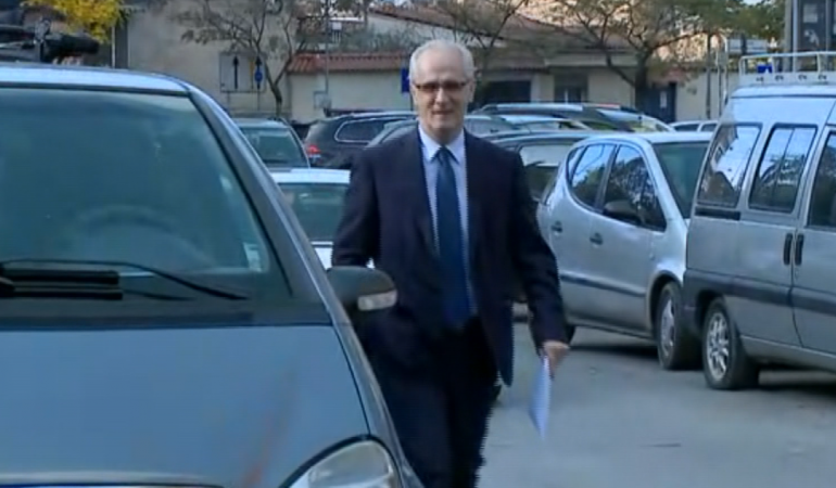 Dvorani Ne Prokurori