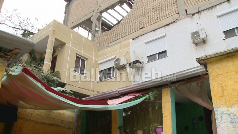 Fabrika E Qelqit Durres