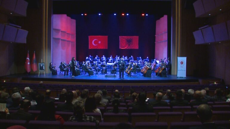 100 Vjetori I Turqise 1