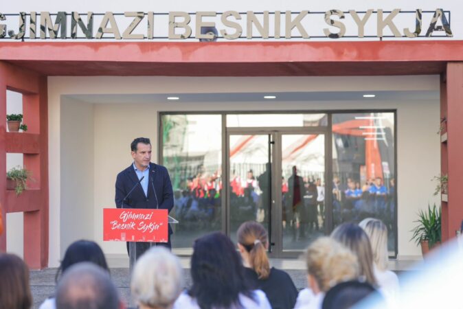 474409b7 9852 404f B597 7576b72df0c5