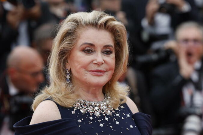 Catherine Deneuve, Diva Che Ha Vissuto 4 Volte 20 Anni