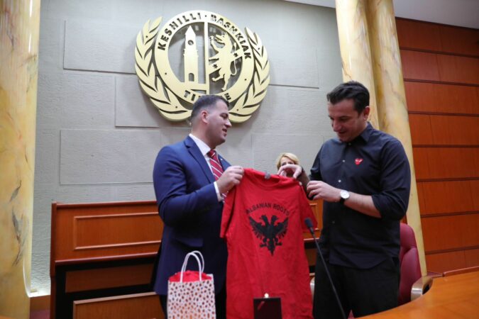 0fd87545 175b 48fb 880b 82f27948d5f4