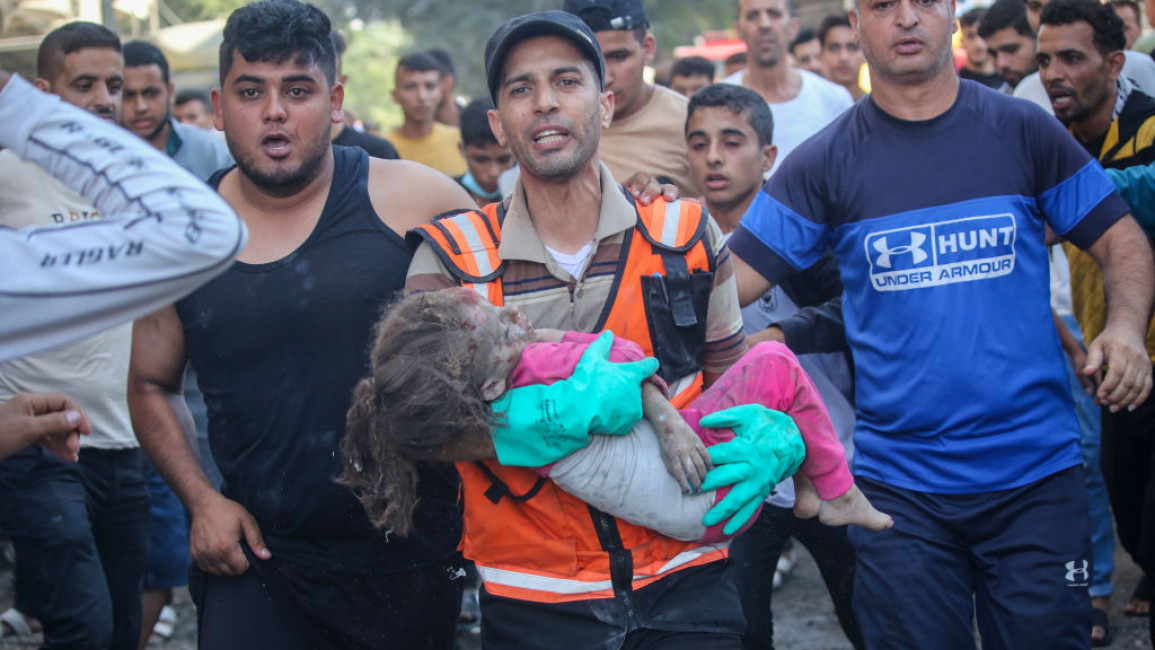 Të paktën 10,569 palestinezë janë vrarë në sulmet izraelite në Rripin e ...