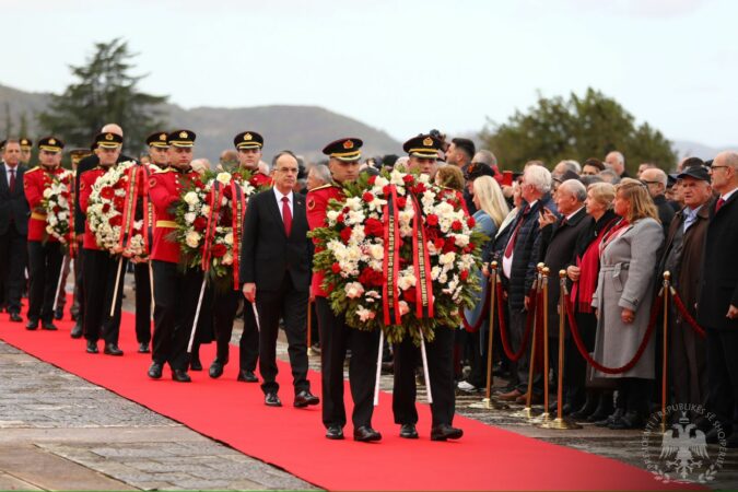 A2481f78 06bc 4e54 B4cf E2891bdbce68