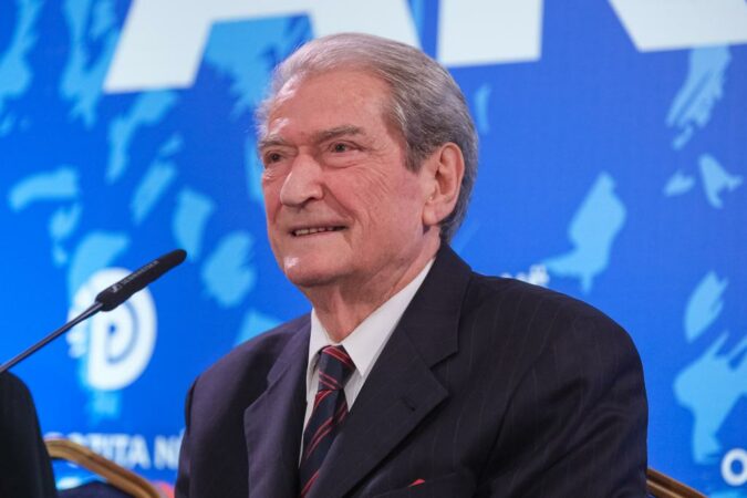 Ea2cac27 652f 4f01 8331 C9f99ad49c7f