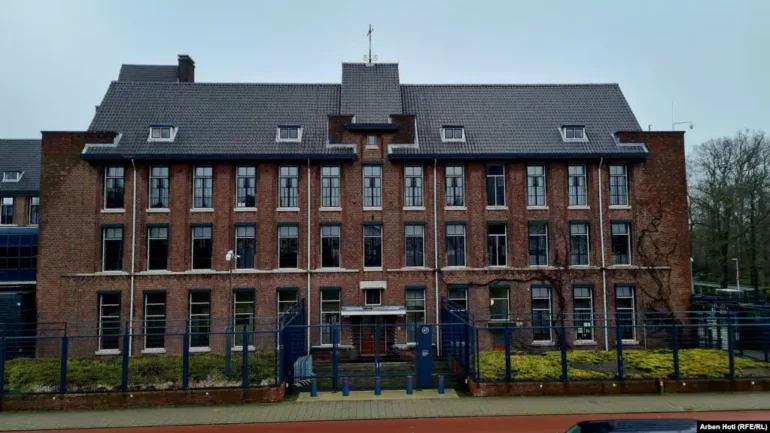 01000000 0aff 0242 1d16 08db4594fcbe W1023 R1 S