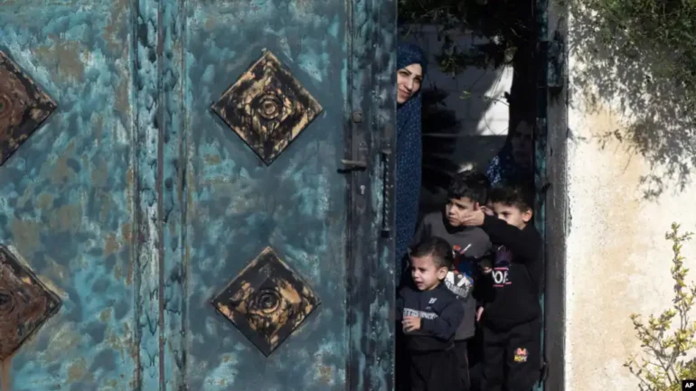 01000000 C0a8 0242 1459 08dbf24709fa W1023 R1 S