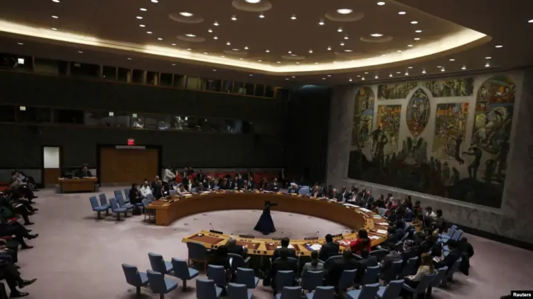 01000000 C0a8 0242 Eb52 08dbf81432c2 W1023 R1 S