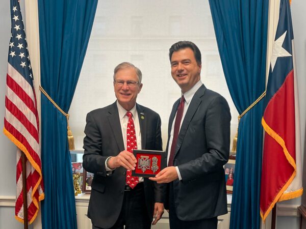 0d52f485 A35d 4598 9f87 Eceb6c9a6a4e