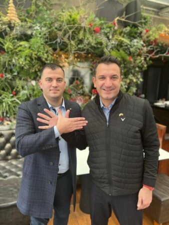 551ca2a1 F050 49a7 A29e De09a66fc489