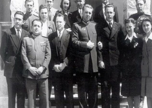 800 0 1674757855xenver Hoxha 566