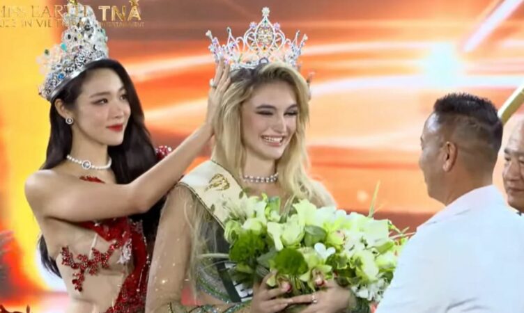 Taqir ayolning porno surati Yosh jinsiy aloqa