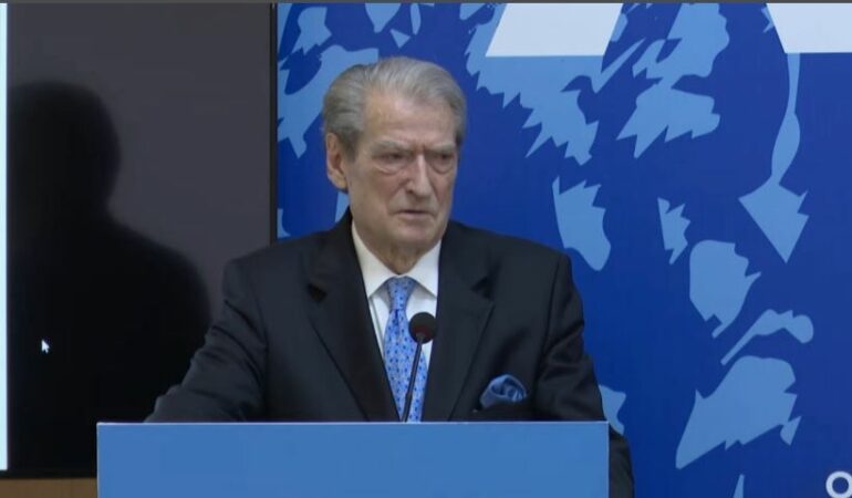 Sali Berisha Deklarate