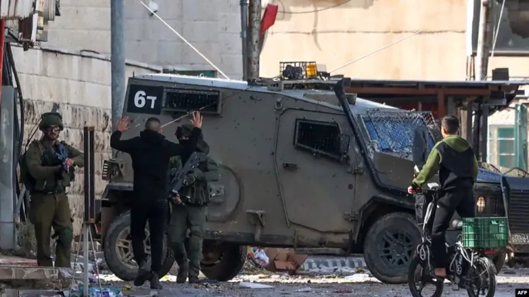 33bf544e 63aa 4843 8e8a 7d34c2f5a6e2 W1023 R1 S